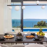 Villa Seaside Luxury With A Swimming Pool Rastici, Ciovo - 22934 *