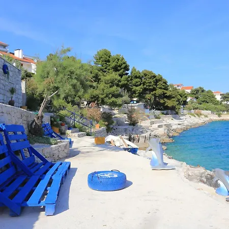Willa Seaside Luxury With A Swimming Pool Rastici, Ciovo - 22934