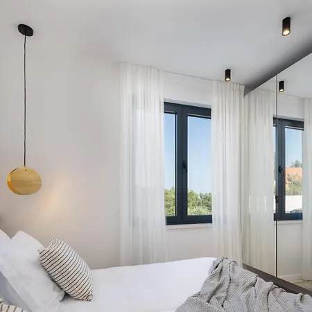 Seaside Luxury With A Swimming Pool Rastici, Ciovo - 22934 Villa *