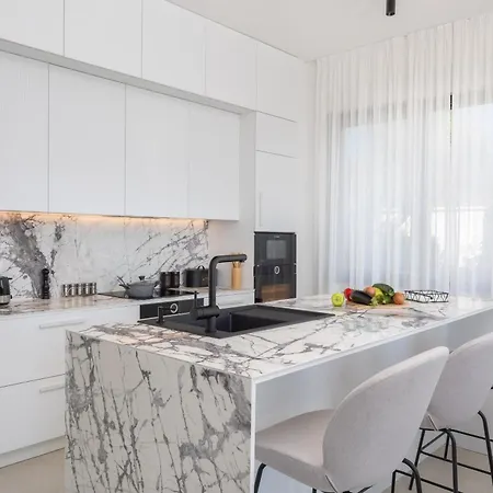 Seaside Luxury With A Swimming Pool Rastici, Ciovo - 22934