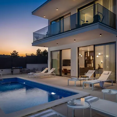 Seaside Luxury With A Swimming Pool Rastici, Ciovo - 22934 *