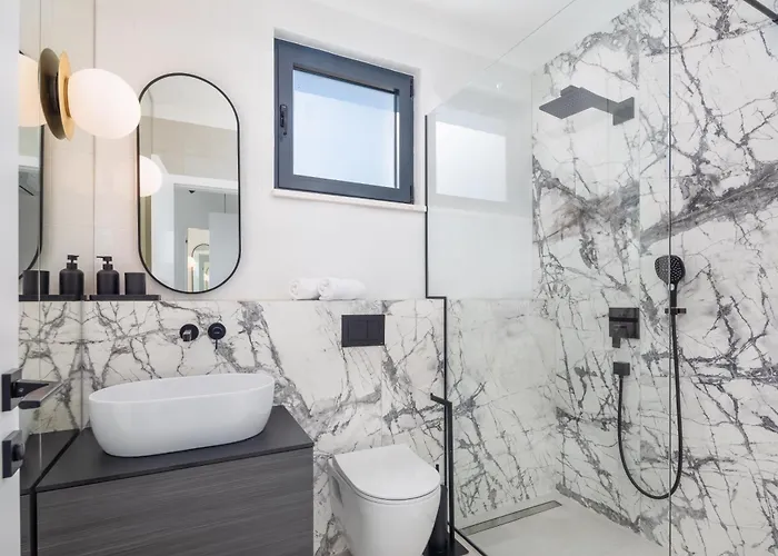 Βίλα Seaside Luxury With A Swimming Pool Rastici, Ciovo - 22934 *