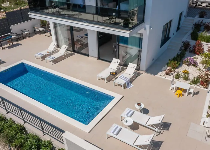 Seaside Luxury With A Swimming Pool Rastici, Ciovo - 22934 *