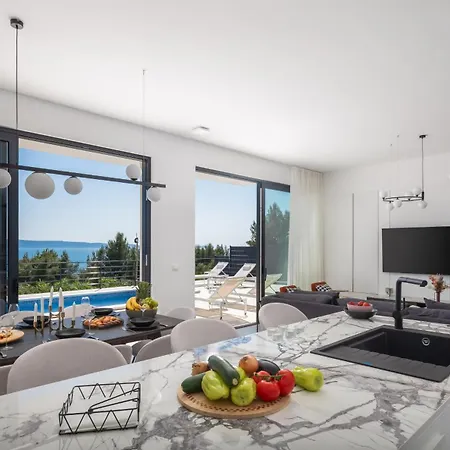 Seaside Luxury With A Swimming Pool Rastici, Ciovo - 22934 * Trogir